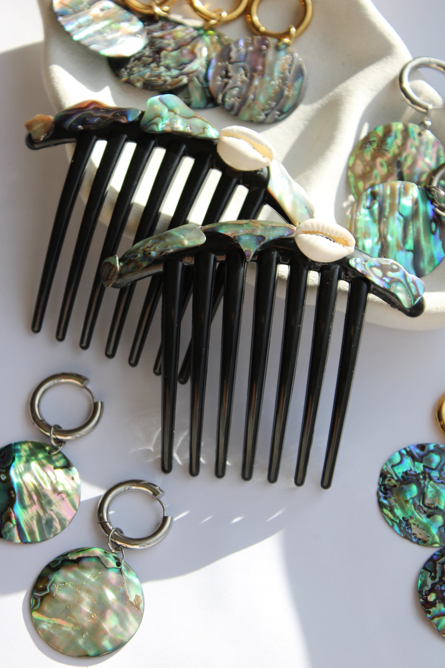 NZ Polished Pāua & Cowrie Hair Piece | Made To Order