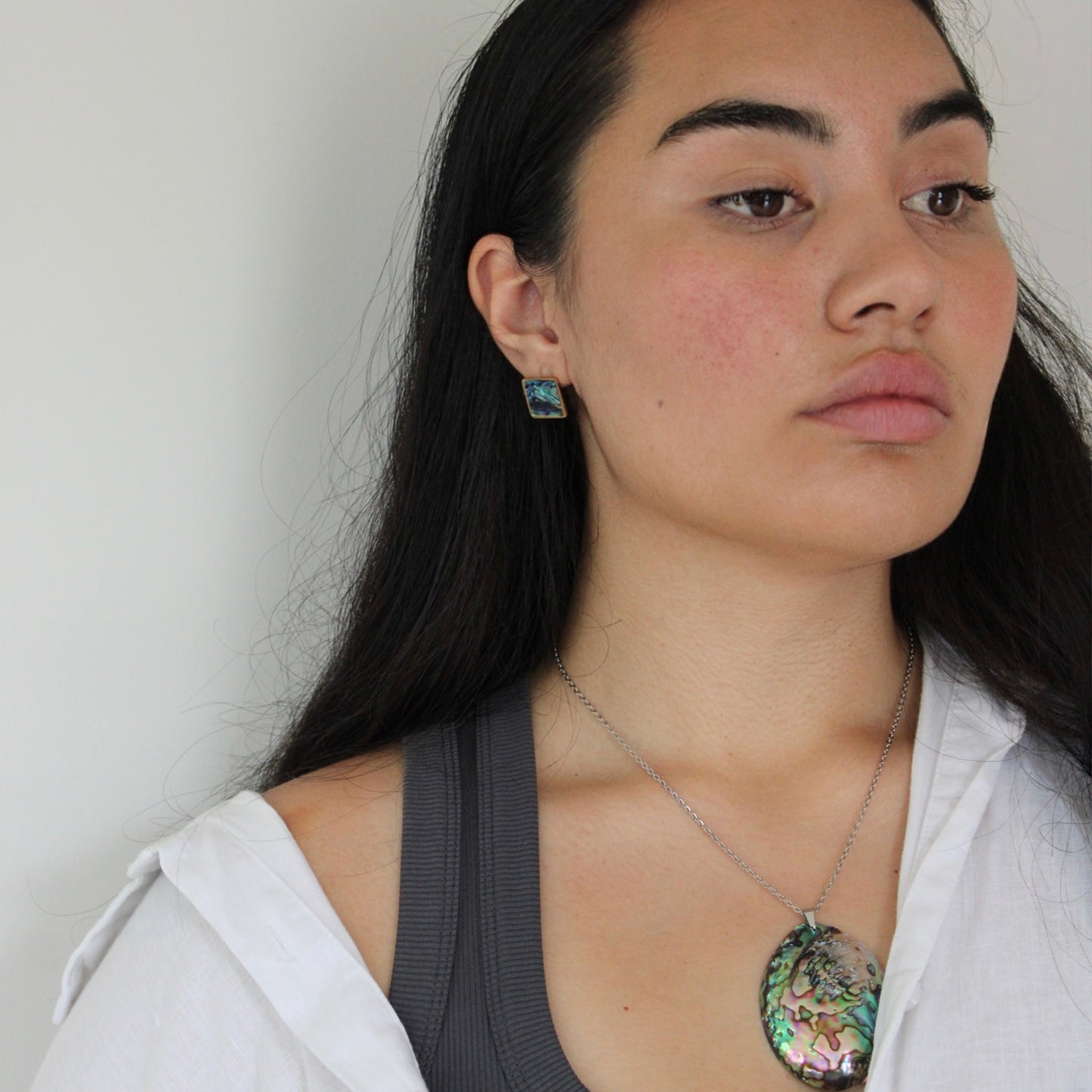 The ‘Zora Pāua’ Necklace