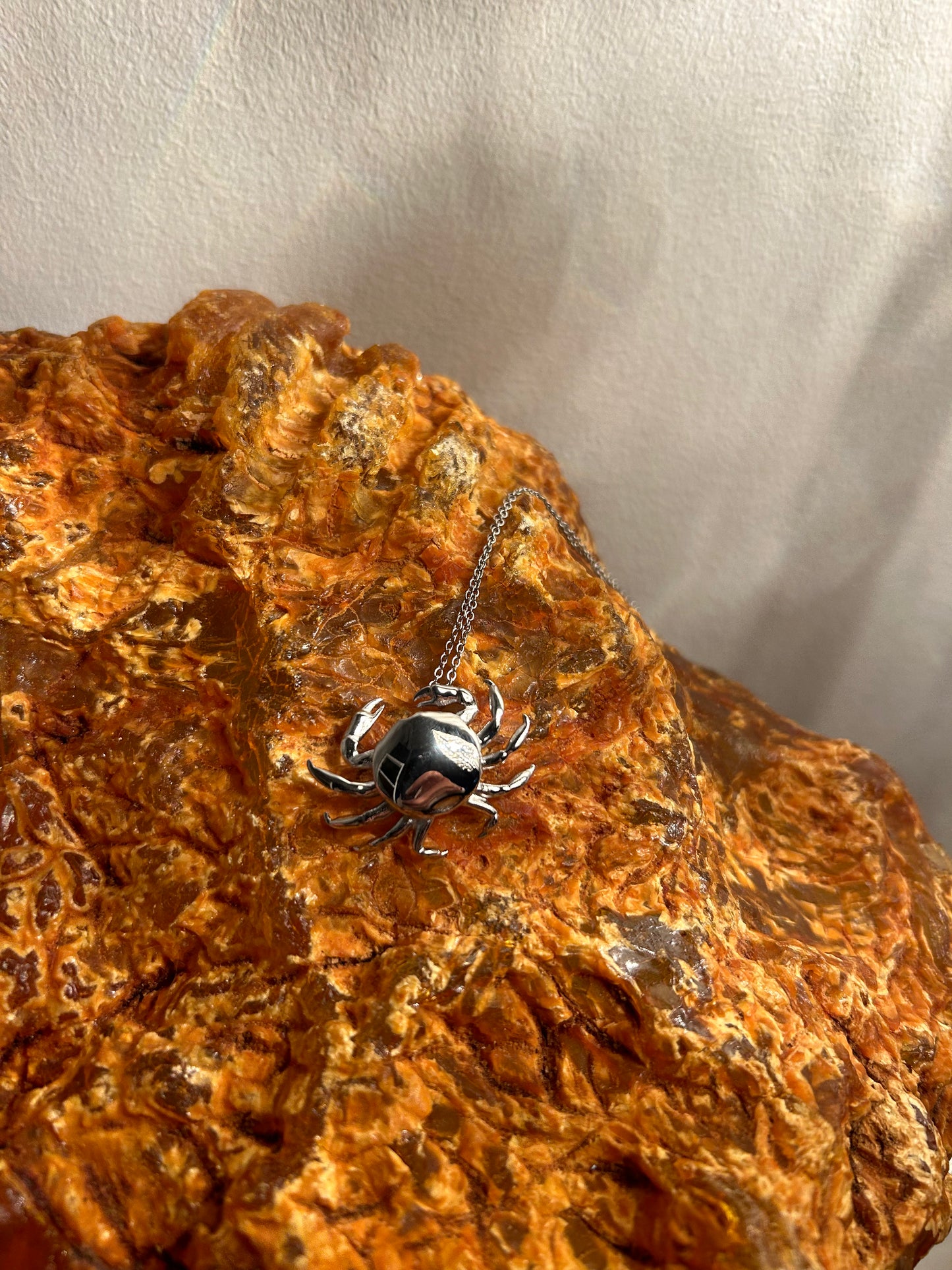 Rak ( Crab ) Pendant + Complimentary Chain