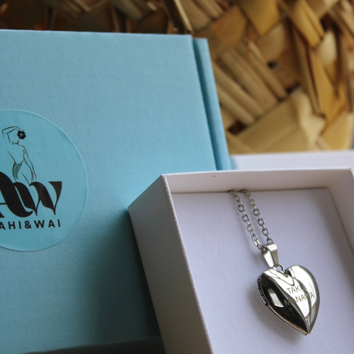 The 'Manawa' Locket + Chain
