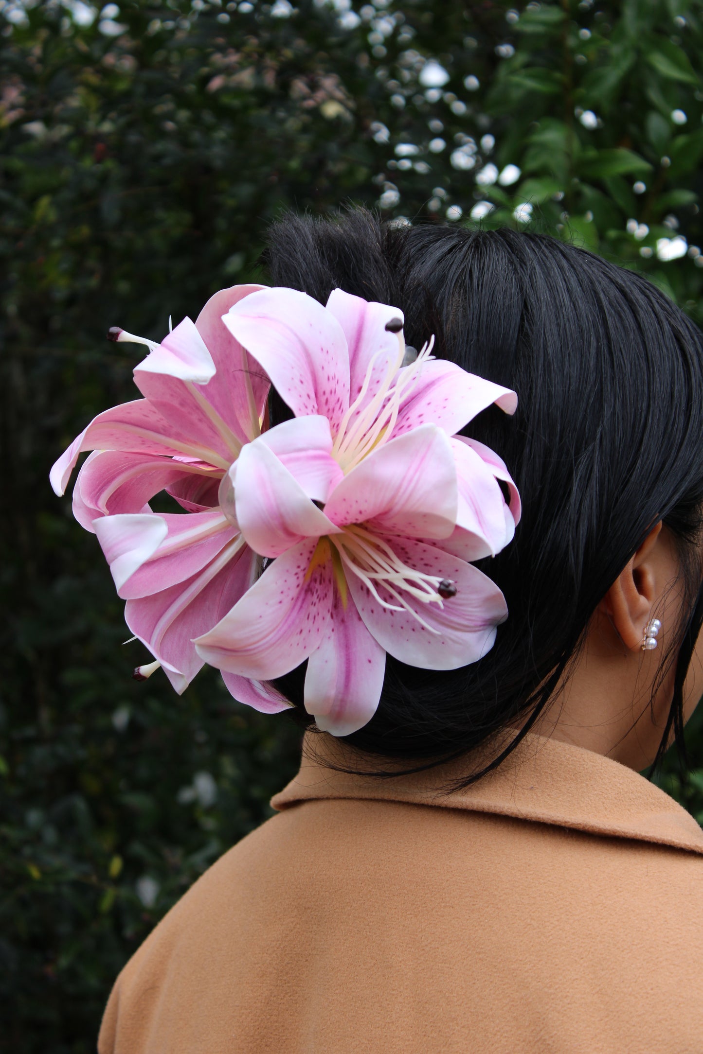The Grande Lily Clip | Made To Order