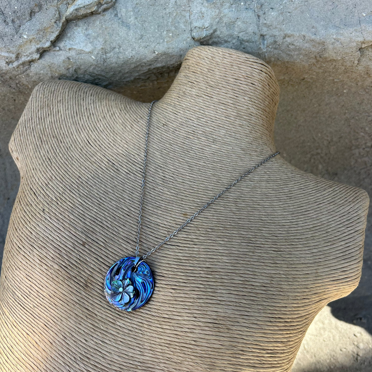Hibiscus Halo Pāua Pendant & Chain ( 1of1 )